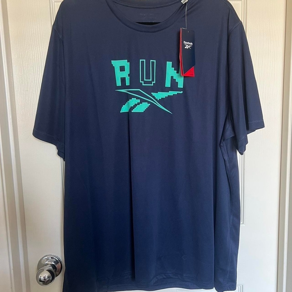 Reebok navy blue running t-shirt Size XXL